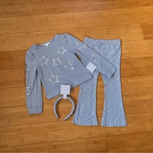 NWT Girls Size 5 Blue Stars Outfit - LS Top & Flare Pants